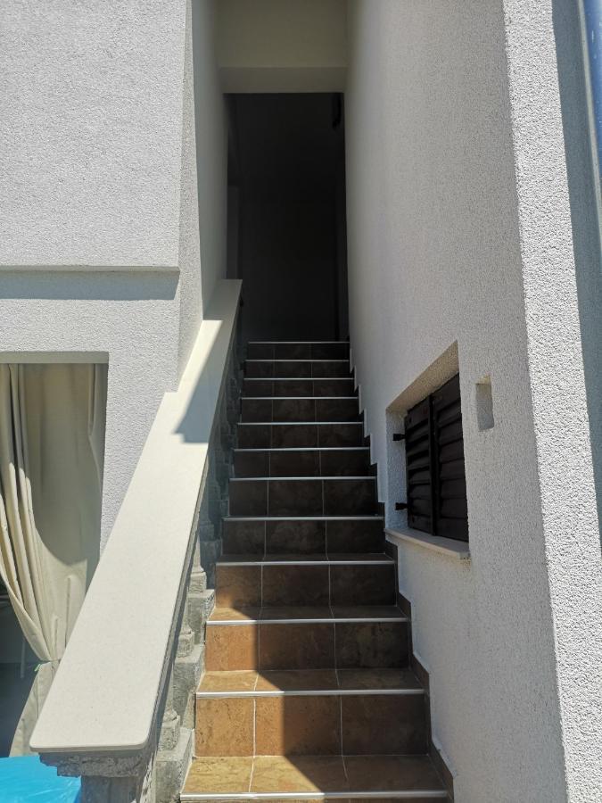 Apartmani Pilon Ždrelac Exterior foto
