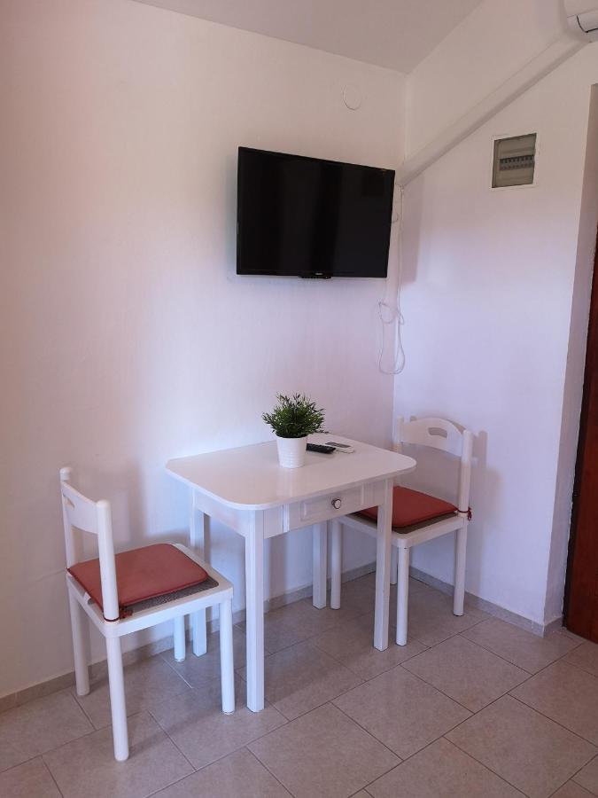 Apartmani Pilon Ždrelac Exterior foto